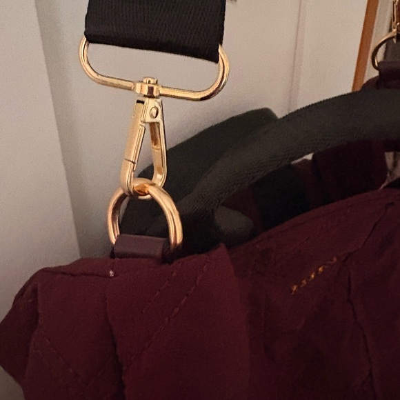 Kedzie Maroon Quilted Tote with Structured Design and Versatile Strap - Picture 2 of 2